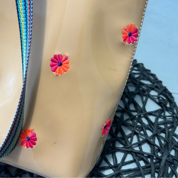 🌸🌼🌺 Consuela Brett Easy Tote Tan Patent Tote - Pink and Orange Floral Appliqués - Picture 4 of 16